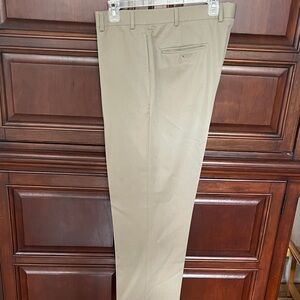 Brooks Brothers Khaki Dress Pants Wool Classy Straight Leg Madison Fit 38/30 EC